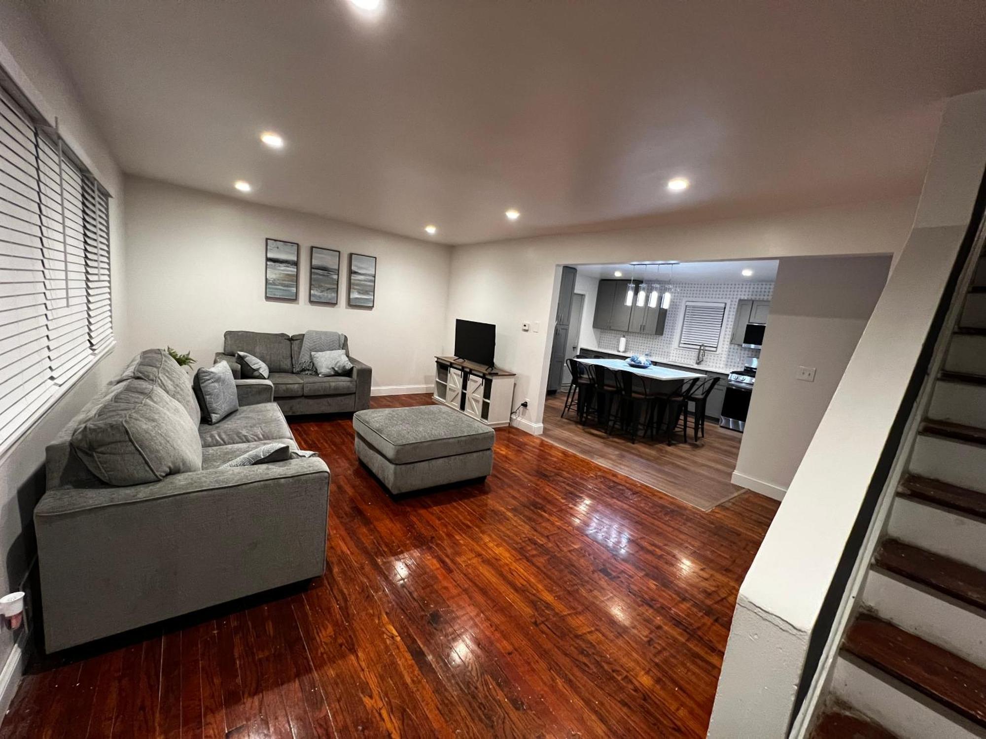 Spacious 3 Bedroom Ewing Home -Quiet Trenton Buitenkant foto