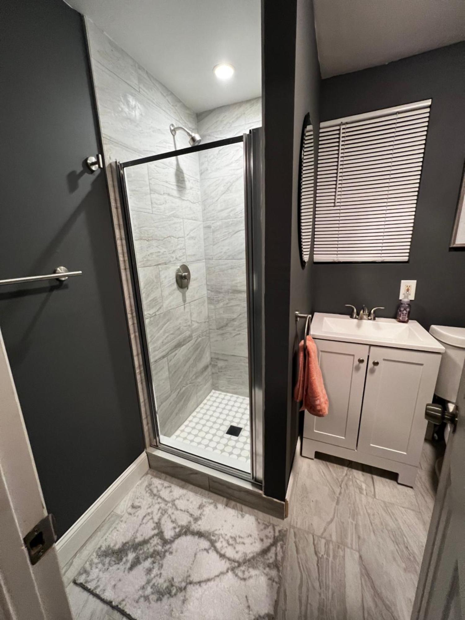 Spacious 3 Bedroom Ewing Home -Quiet Trenton Buitenkant foto